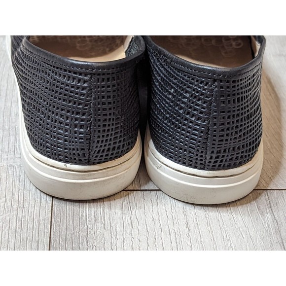 Vince Camuto Becker Black Leather Open Weave Slip On Loafer Sneaker sz 8.5 - Picture 4 of 10